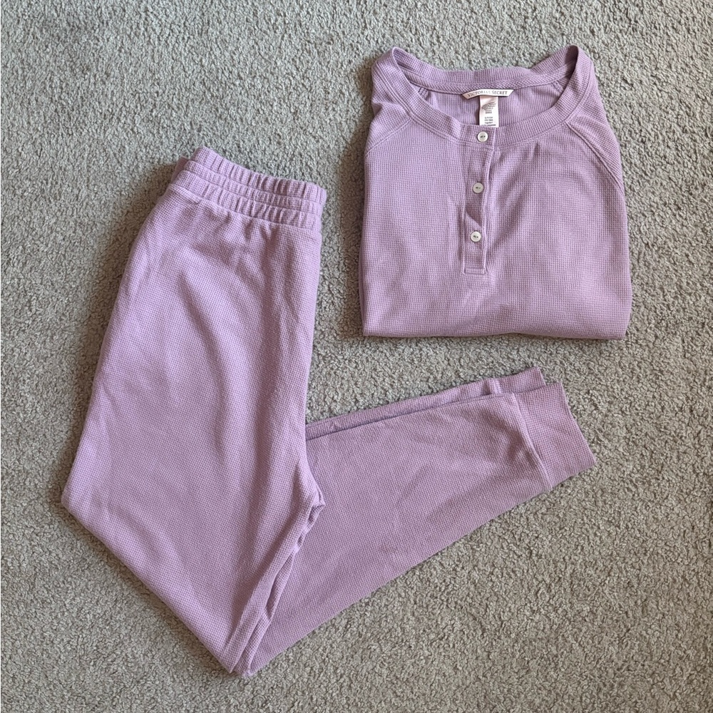 Victoria's Secret Lavender Lounge Set
